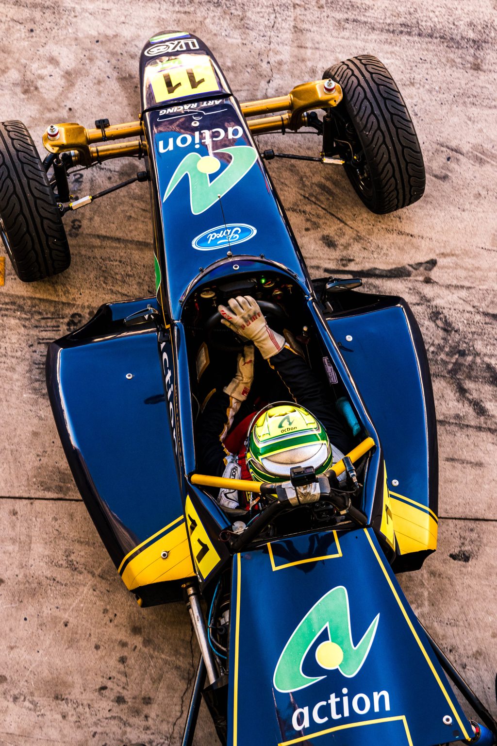 Lucas Freitas em ação no Autódromo de Interlagos Fotos: Everton Eifert
