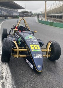 Lucas Freitas participa de simulado da F1 visando o GP de São Paulo